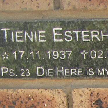 ESTERHUIZEN Tienie 1937-2015