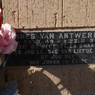 ANTWERPEN Hannes, van 1949-1994