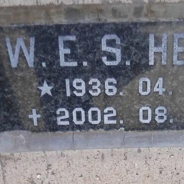 HELM W.E.S. 1936-2002