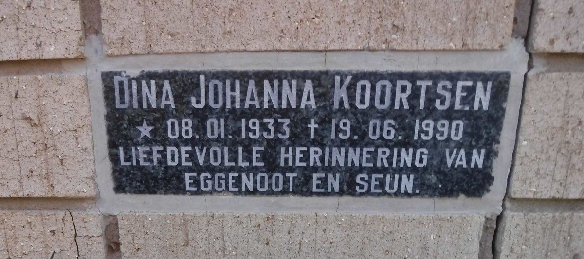 KOORTSEN Dina Johanna 1933-1990