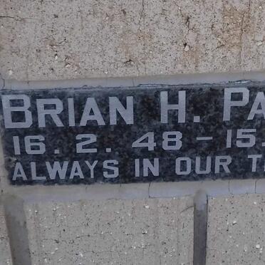 P - Vanne :: Surnames - P