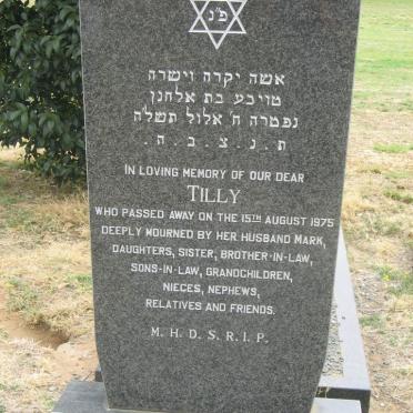 GREEN Tilly -1975