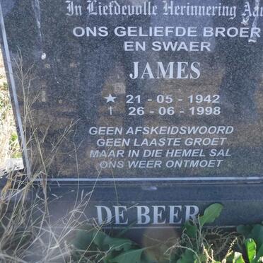 BEER James, de 1942-1998