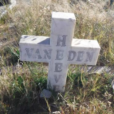 HEEVER ?, van den