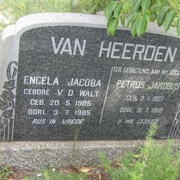 HEERDEN Petrus Jacobus, van 1907-1960 &amp; Engela Jacoba v.d. WALT 1905-1985