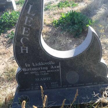 LEECH Marie 1947-2002