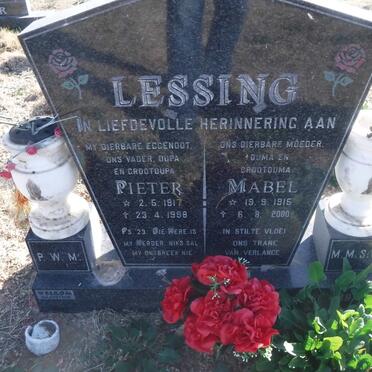 LESSING P.W.M. 1917-1998 &amp; M.M.S.W. 1915-2000