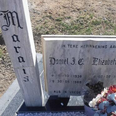 MARAIS Daniel J.C. 1938-1989 &amp; Elizabeth J. 1945-
