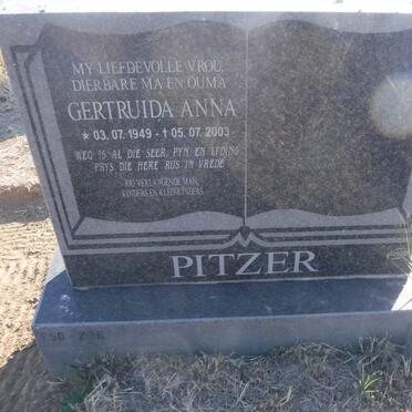 PITZER Gertruida Anna 1949-2003