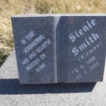 SMITH Sienie  nee EAGAR 1935-2009