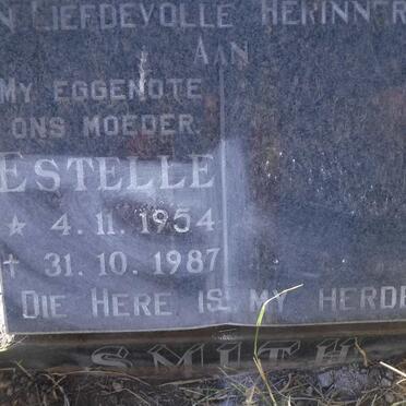 SMITH Estelle 1954-1987