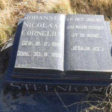 STEENKAMP Johannes Nicolaas Cornelius 1910-1983