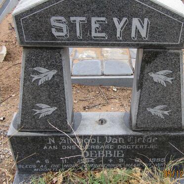 STEYN Debbie 1984-1985