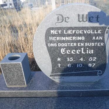 WET Cecelia, de 1952-1987