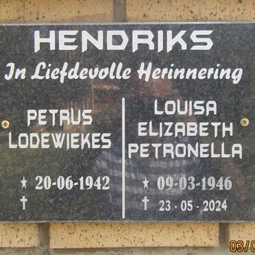 HENDRIKS Petrus Lodewiekes 1942- & Louisa Elizabeth Petronella 1946-2024