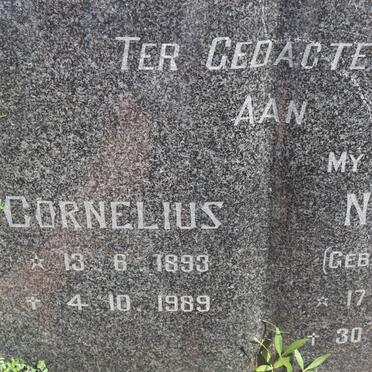 OLIVIER Cornelius 1893-1989 &amp; Nellie FOURIE 1893-1980