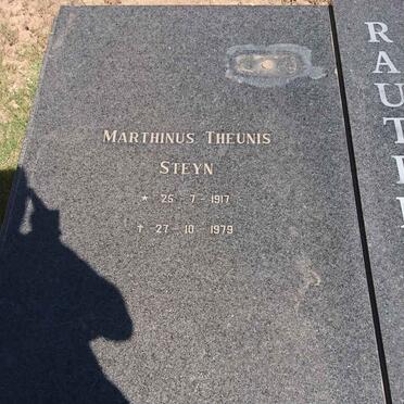RAUTENBACH Marthinus Theunis Steyn 1917-1979 &amp; Catharina Margaretha SNYMAN 1924-2001