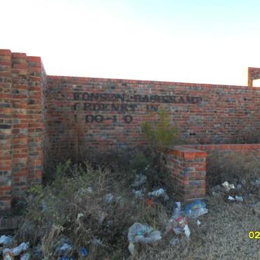 1. Konsentrasiekamp-gedenktuin