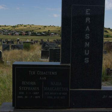 ERASMUS Hendrik Stephanus 1897-1970 &amp; Maria Margaretha ROUX 1898-1977