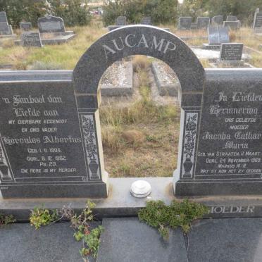 AUCAMP Hercules Albertus 1904-1962 & Jacoba Catharina Maria VAN STRAATEN 1908-1969