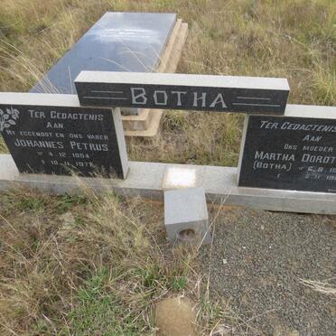 BOTHA Johannes Petrus 1904-1977 & Martha Dorothea BOTHA 1909-1986