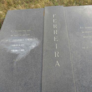 FERREIRA Petrus Johannes Cornelius 1904-1983 & Martha Aletta BOTHA 1910-1982_1