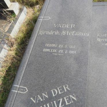 WESTHUIZEN Hendrik Stefanus, van der 1916-1984 & Christina Elizabeth 1920-1981_1