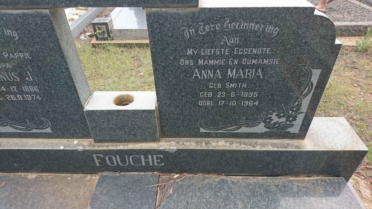 FOUCHE Hermanus J. 1886-1974 &amp; Anna Maria SMITH 1895-1964