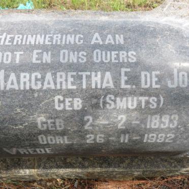 JONGE Jacobus C., de 1889-1955 &amp; Margaretha E. SMUTS 1893-1982 