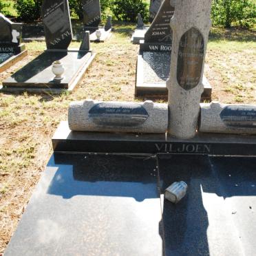 VILJOEN Hercules 1917-1973 &amp; Martha Louisa 1923-1995