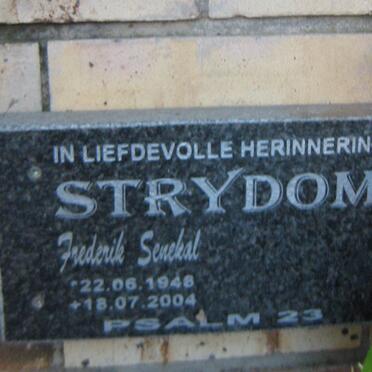 STRYDOM Frederik Senekal 1948-2004