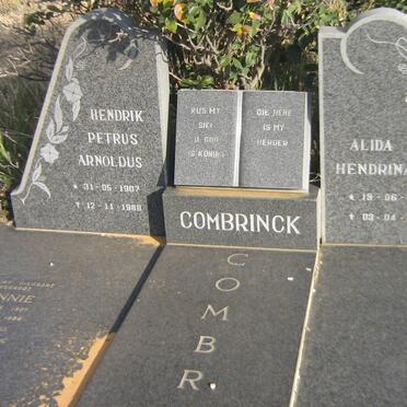 COMBRINCK Hendrik Petrus Arnoldus 1907-1988 &amp; Alida Hendrina 1906-1990