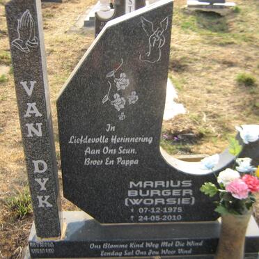 DYK Marius Burger, van 1975-2010