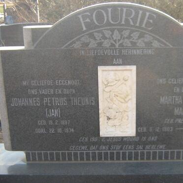 FOURIE Johannes Petrus Theunis 1897-1974 &amp; Martha Jacoba Maria PRETORIUS 1903-1985