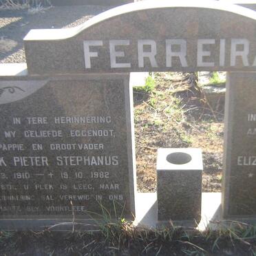 FERREIRA Hendrik Pieter Stephanus 1910-1982 &amp; Elizabeth Boudina SMIT 1906-199?