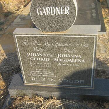 GARDNER Johannes George 1935-1998 &amp; Johanna Magdalena 1941-