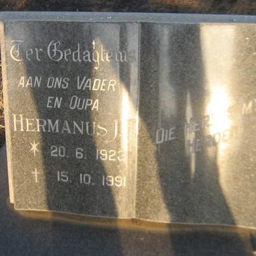 HEEVER Hermanus J.F., van den 1923-1991 &amp; Christina M. VAN NIEKERK 1927-1984