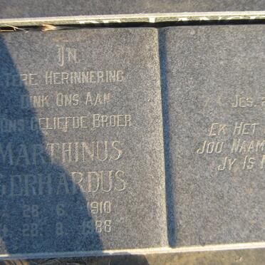 LANGE Marthinus Gerhardus, de 1910-1988