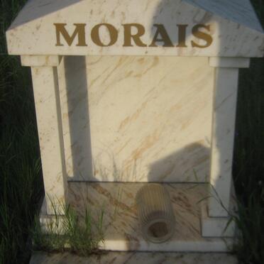 MORAIS Leandra -2002