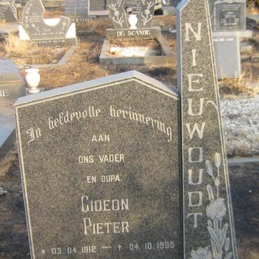 NIEUWOUDT Gideon Pieter 1912-1995