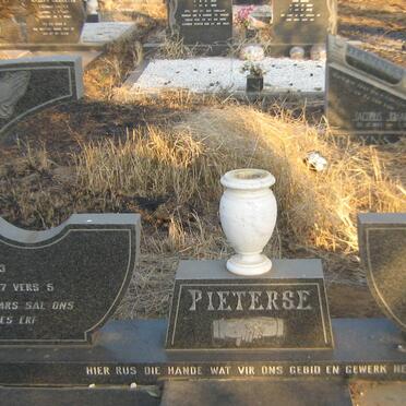PIETERSE Izak 1912-1983 &amp; Hermina C.M.S. 1919-1990