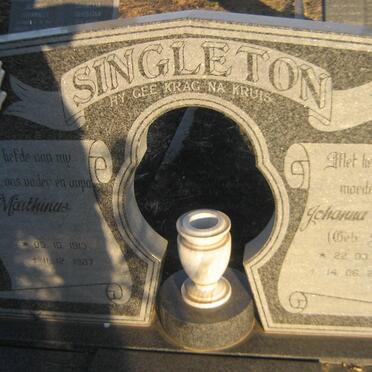 SINGLETON Marthinus 1913-1987 &amp; Johanna Catharina SMITH 1908-2000