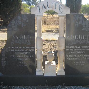 TAUTE Stefanus Lukas Combrink 1911-1981 &amp; Petronella Catharina Gertruida Gezina 1916-1981