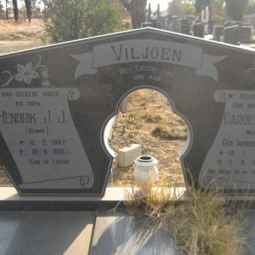 V - Vanne :: Surnames - V