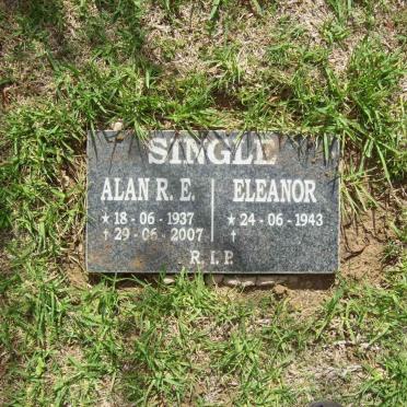 SINGLE Alan R.E. 1937-2007 &amp; Eleanor 1943-