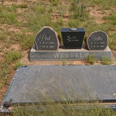 WESSELS Piet 1926-1997 &amp; Hettie 1927-1989 :: WESSELS Julie 1934-