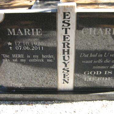 ESTERHUYSEN Charles 1913-2003 &amp; Marie 1920-2011