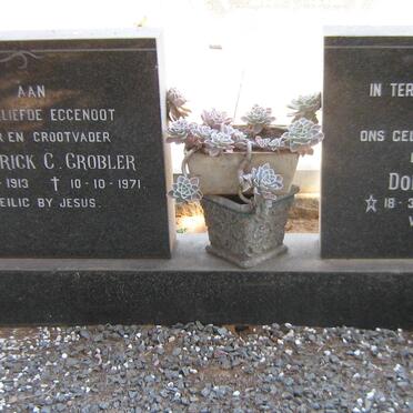 GROBLER Frederick C. 1913-1971 &amp; Doris E. 1929-2012