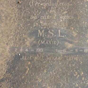 ROOYEN Hermanus_ van 1903 - 1980 en M_ S_ L_ _Maxie_ 1913 - 1992 2_