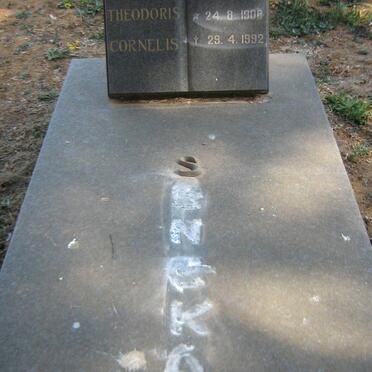 S - Surnames :: Vanne - S